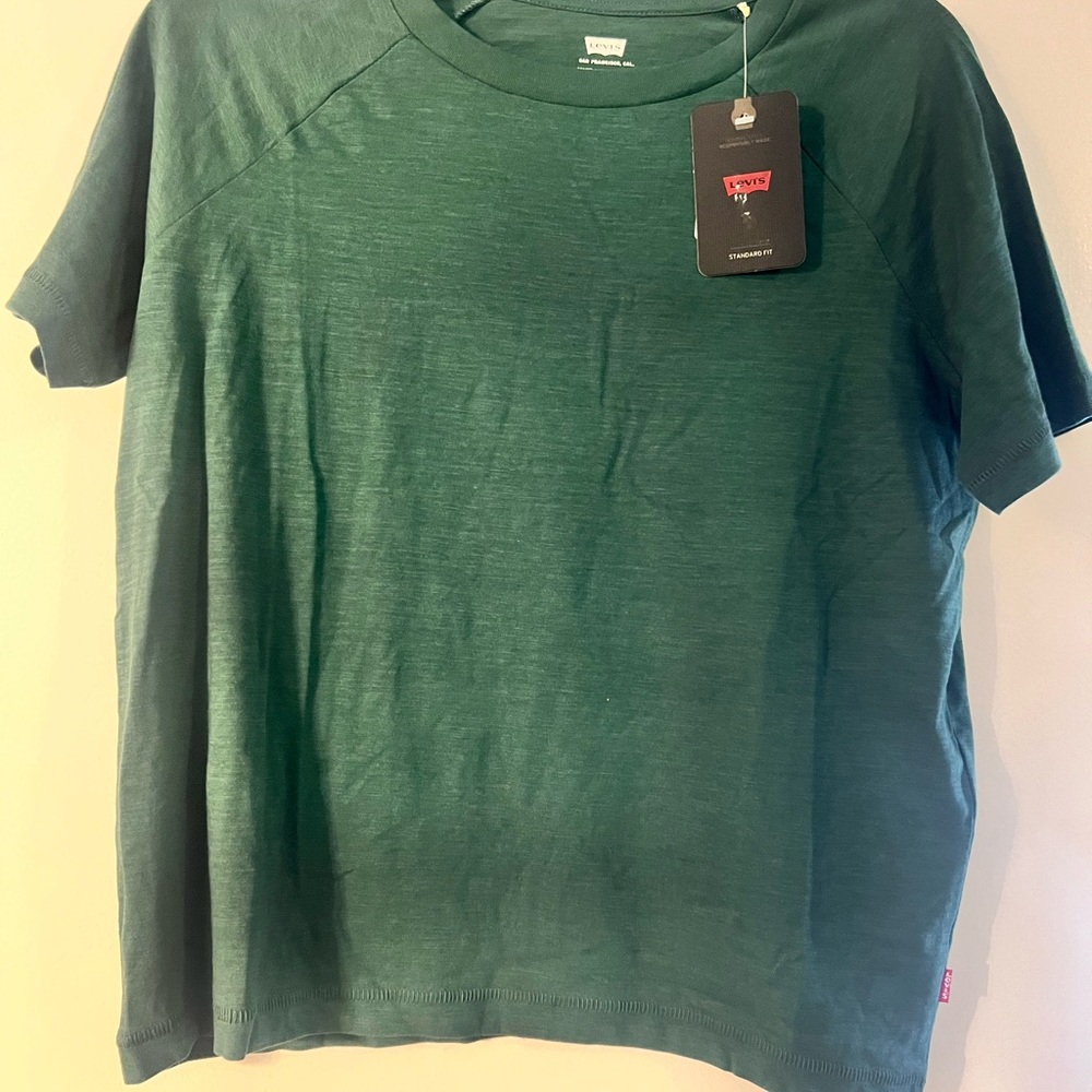 Levi's Forest Green Tee
